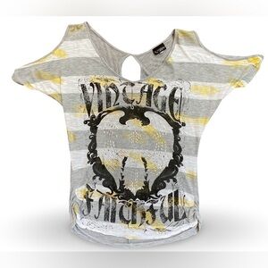 Daytrip Women’s Cold Shoulder Graphic Tee – Vintage Eagle Design - Gently Used